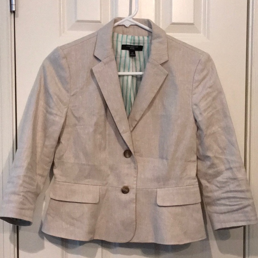 Ann Taylor suit jacket 2P